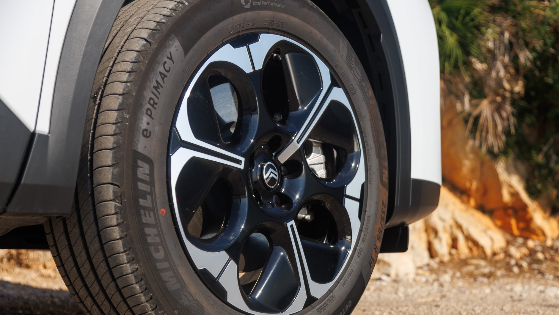 Citroen C5 Aircross może być wyposażony w koła o rozmiarach 18, 19 i 20 cali