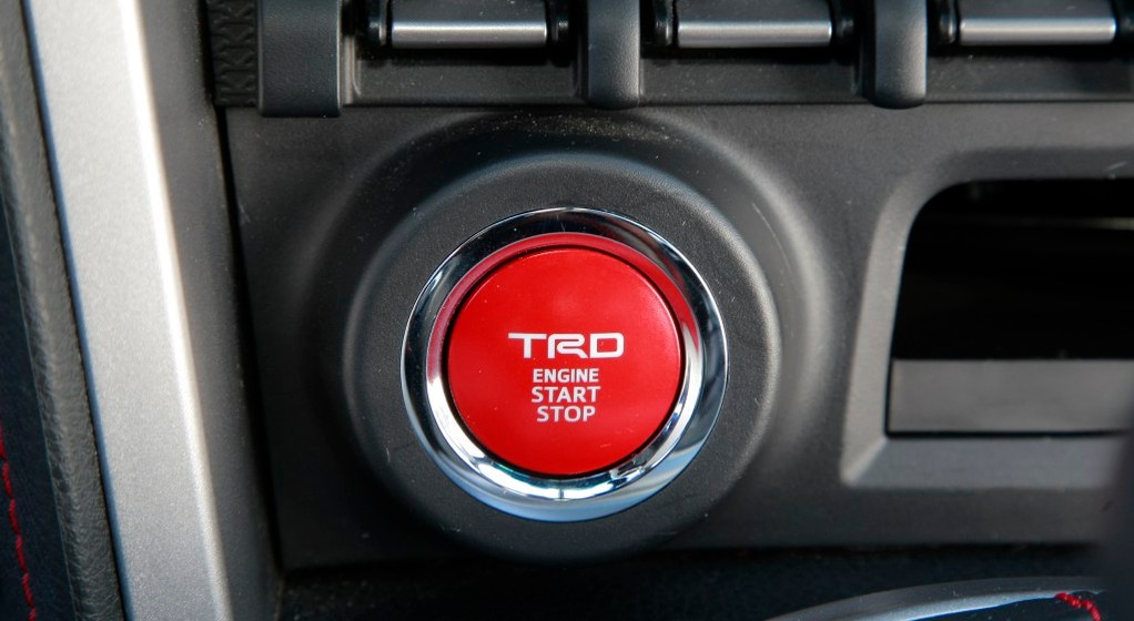 Toyota GT 86, przycisk Start
