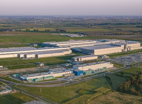 Volkswagen ponownie inwestuje we Wrześni. W Polsce będzie powstawał nowy model