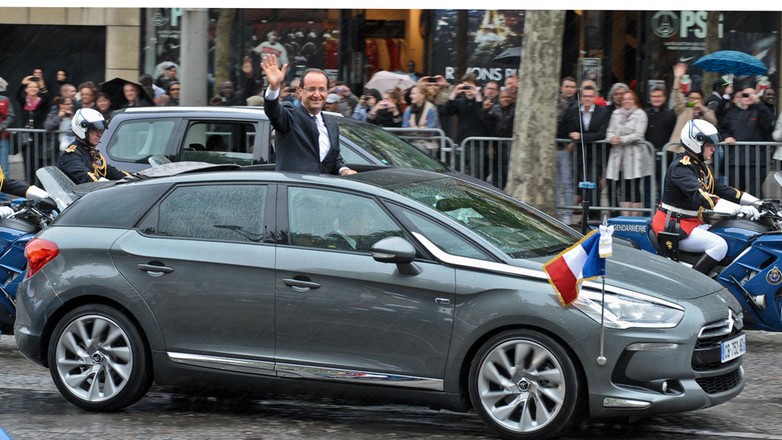 Francois Hollande w Citroënie DS5