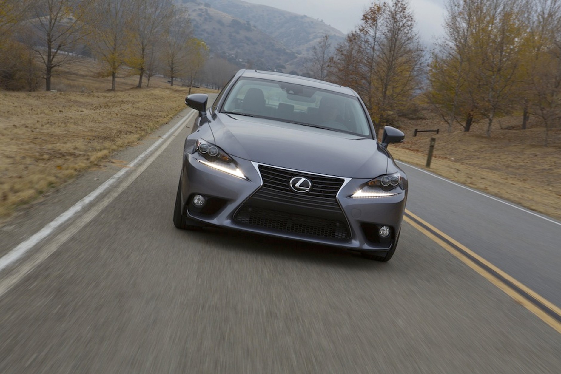 Nowy Lexus IS: więcej sportu