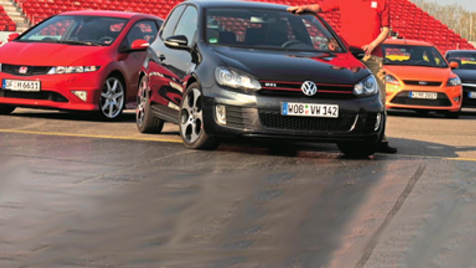 Które GTI jest najlepsze? Ford Focus ST kontra VW Golf GTI, Honda Civic Type R i Volvo C30 T5