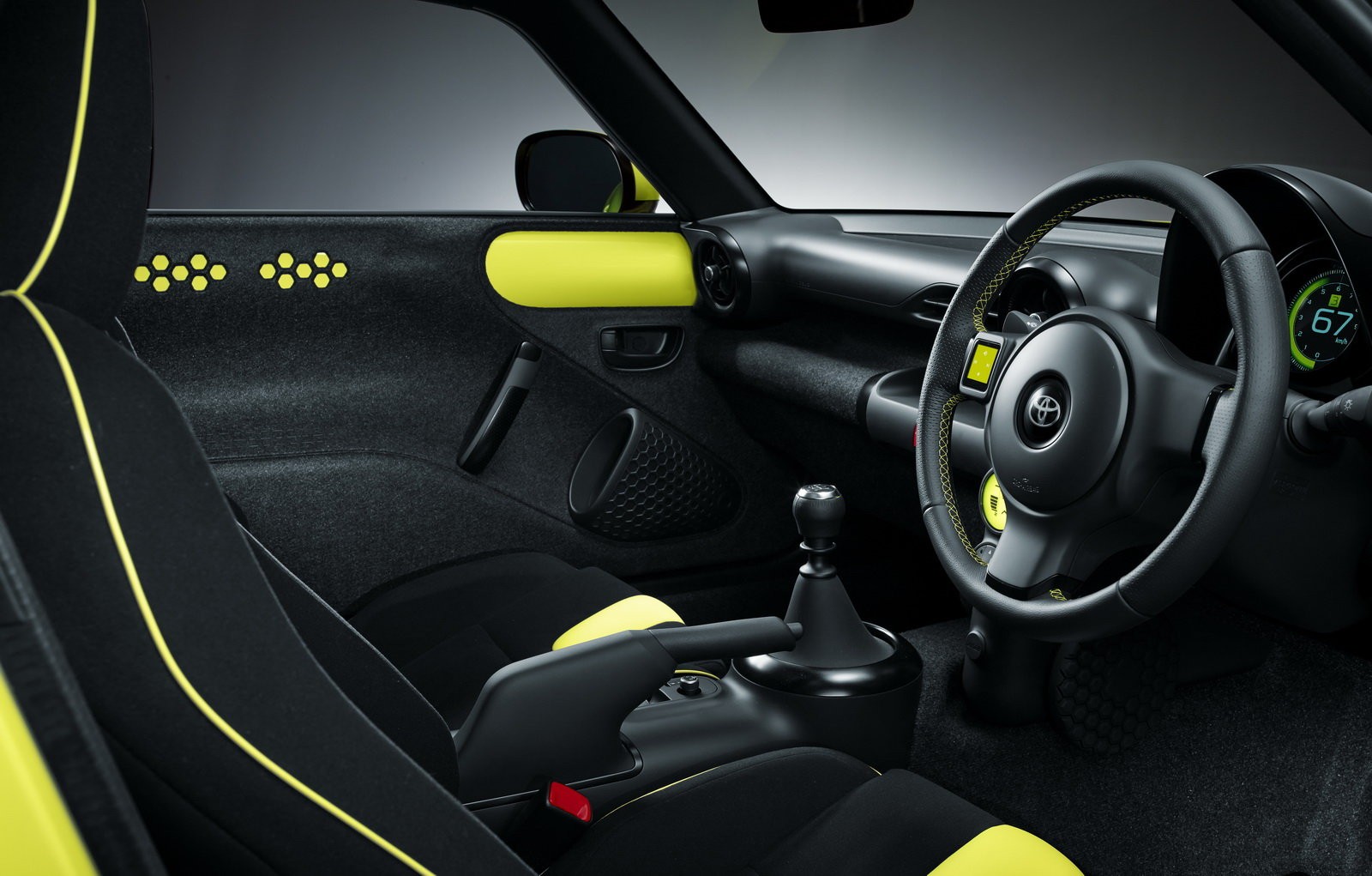 Toyota S-FR rywalem Mazdy MX-5