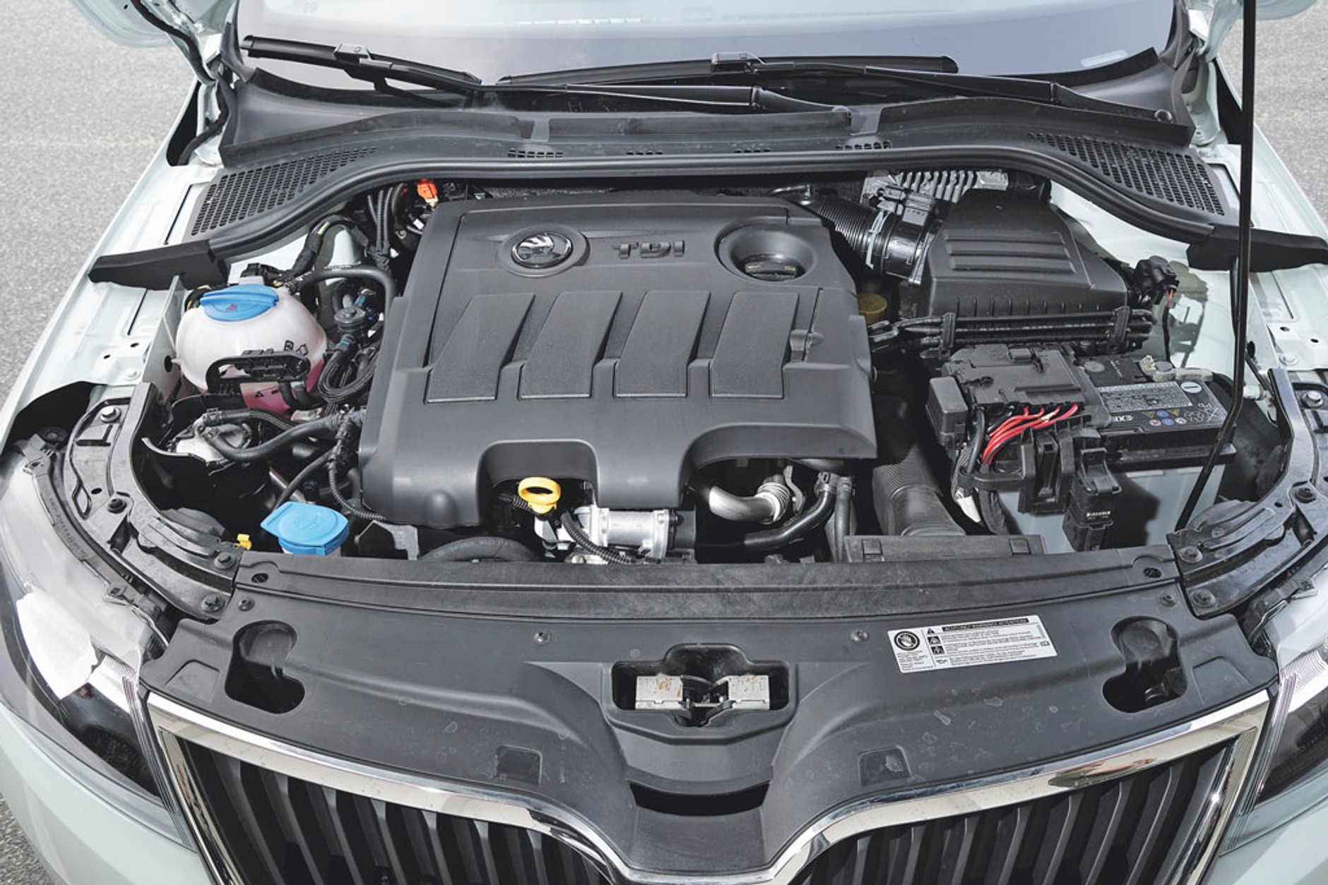 Fiat Tipo kontra Skoda Rapid - co oferują topowe wersje?