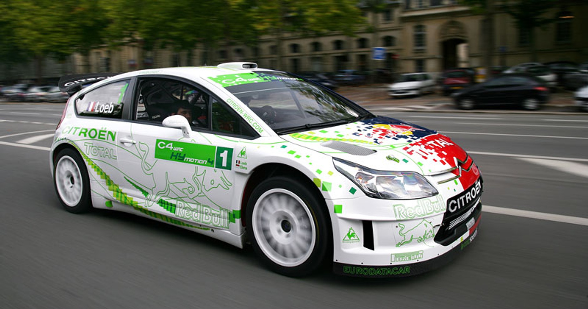 Paryż 2008: Citroën C4 WRC HYmotion4 – hybridnowy sportowiec