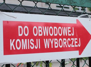 Uwaga, cisza wyborcza! Tego nie wolno ci robić z autem, bo kary są drakońskie