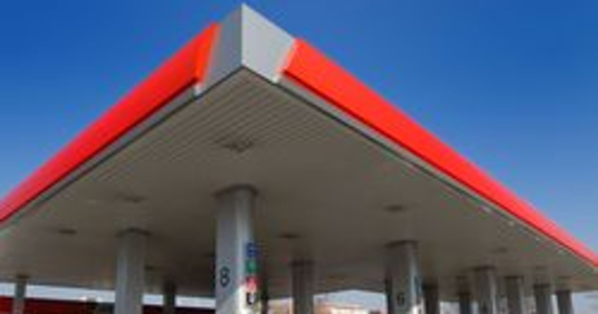 PKN Orlen, Unipetrol i Benzina mecenasami w Karlovych Varach
