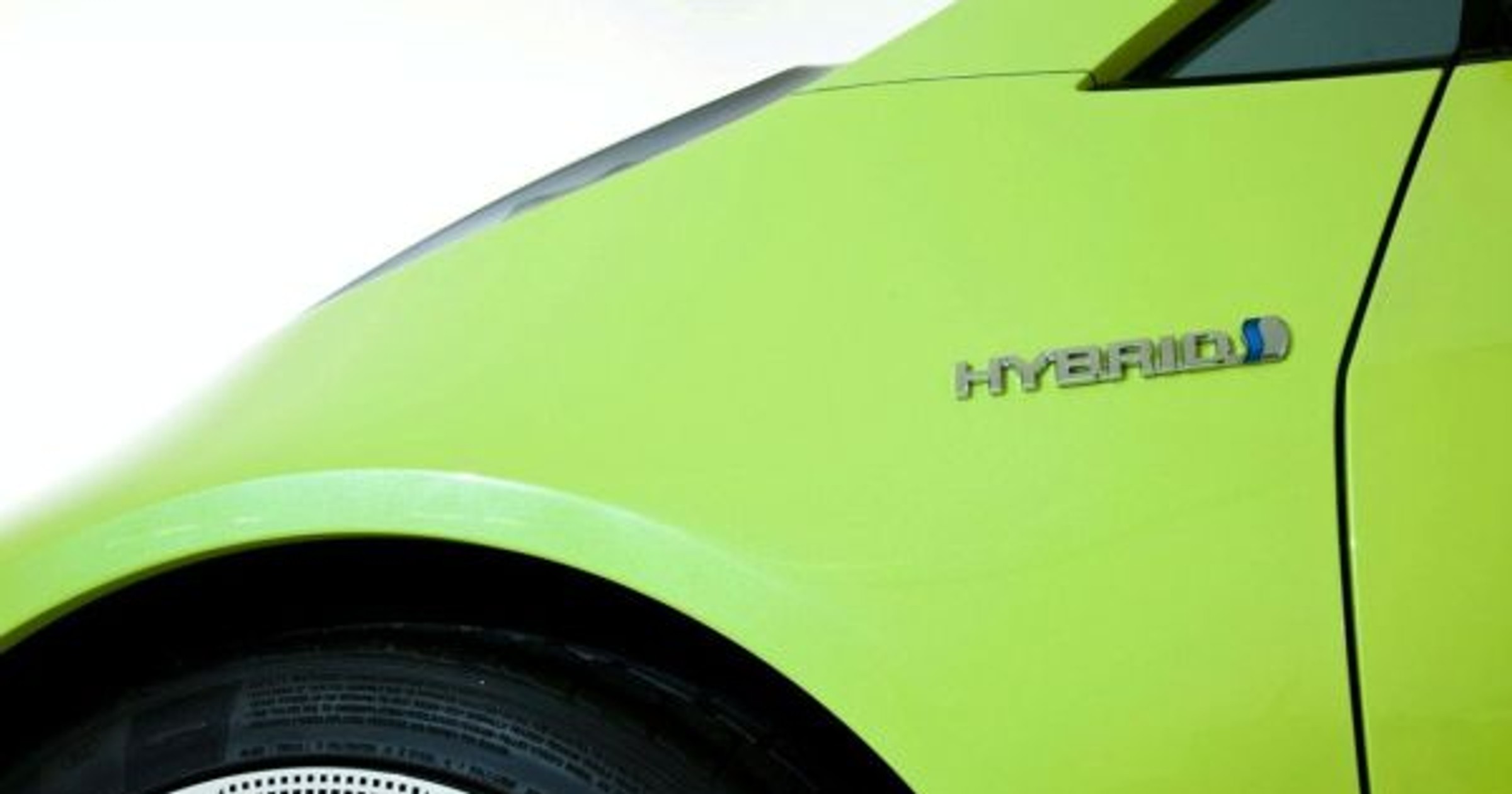 Toyota - nowy model hybrydowy