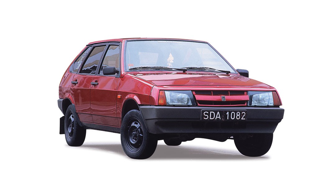 Łada Samara kontra Skoda Favorit