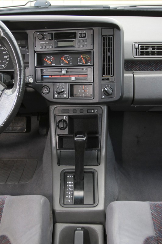 Volvo 480 - zbyt awangardowe jak na swoje czasy