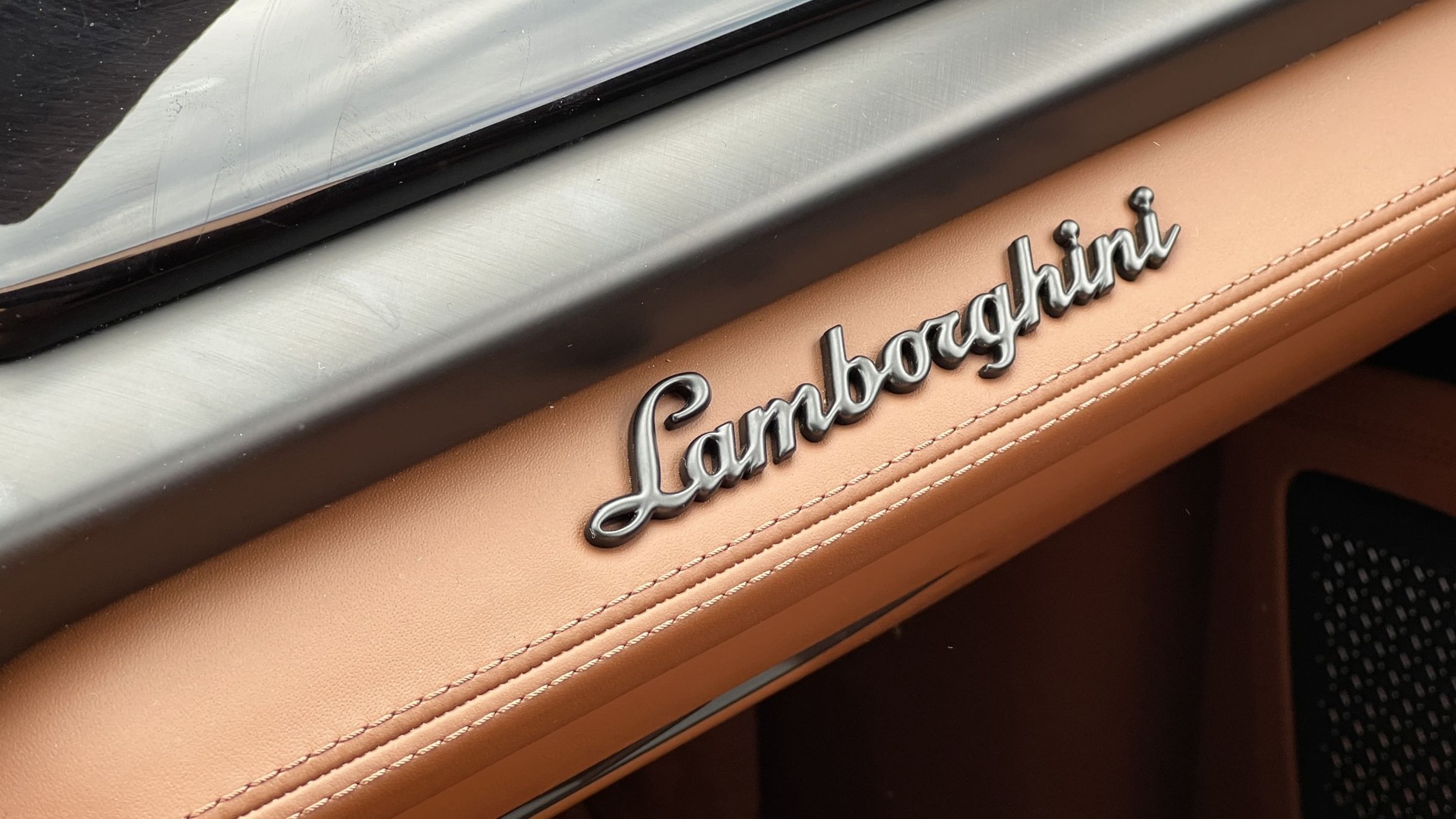 Lamborghini Urus SE (od 2024 r.)