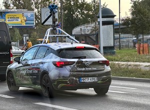 Samochody Google'a na polskich drogach. Są naszpikowane aparatami