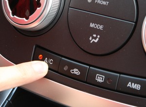 Pięć groźnych mitów o obsłudze klimatyzacji – jeśli w nie wierzysz, może cię to drogo kosztować