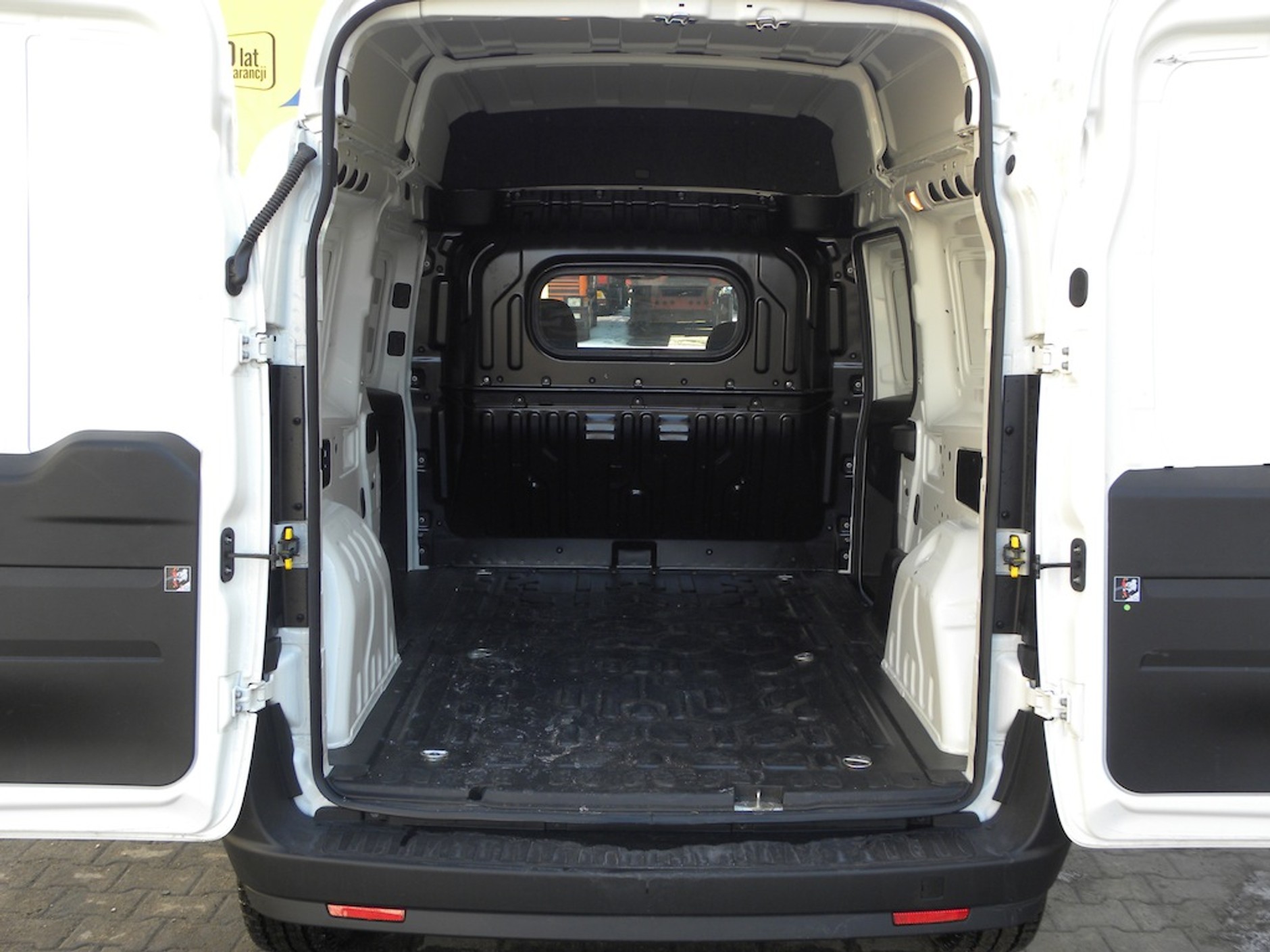 Fiat Doblo Cargo XL 1.6 MultiJet: solidny pracownik