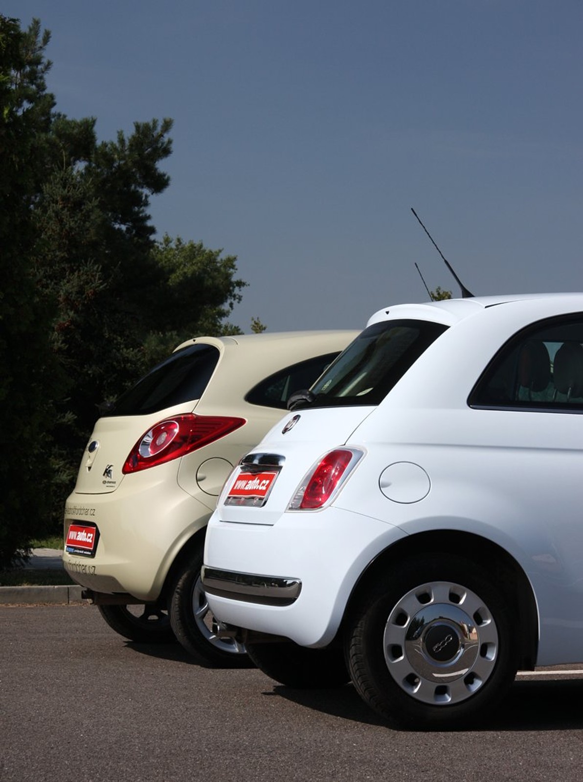 Test: Fiat 500 1,2 (51 kW) vs. Ford Ka 1,2 (51 kW) – Malá piva