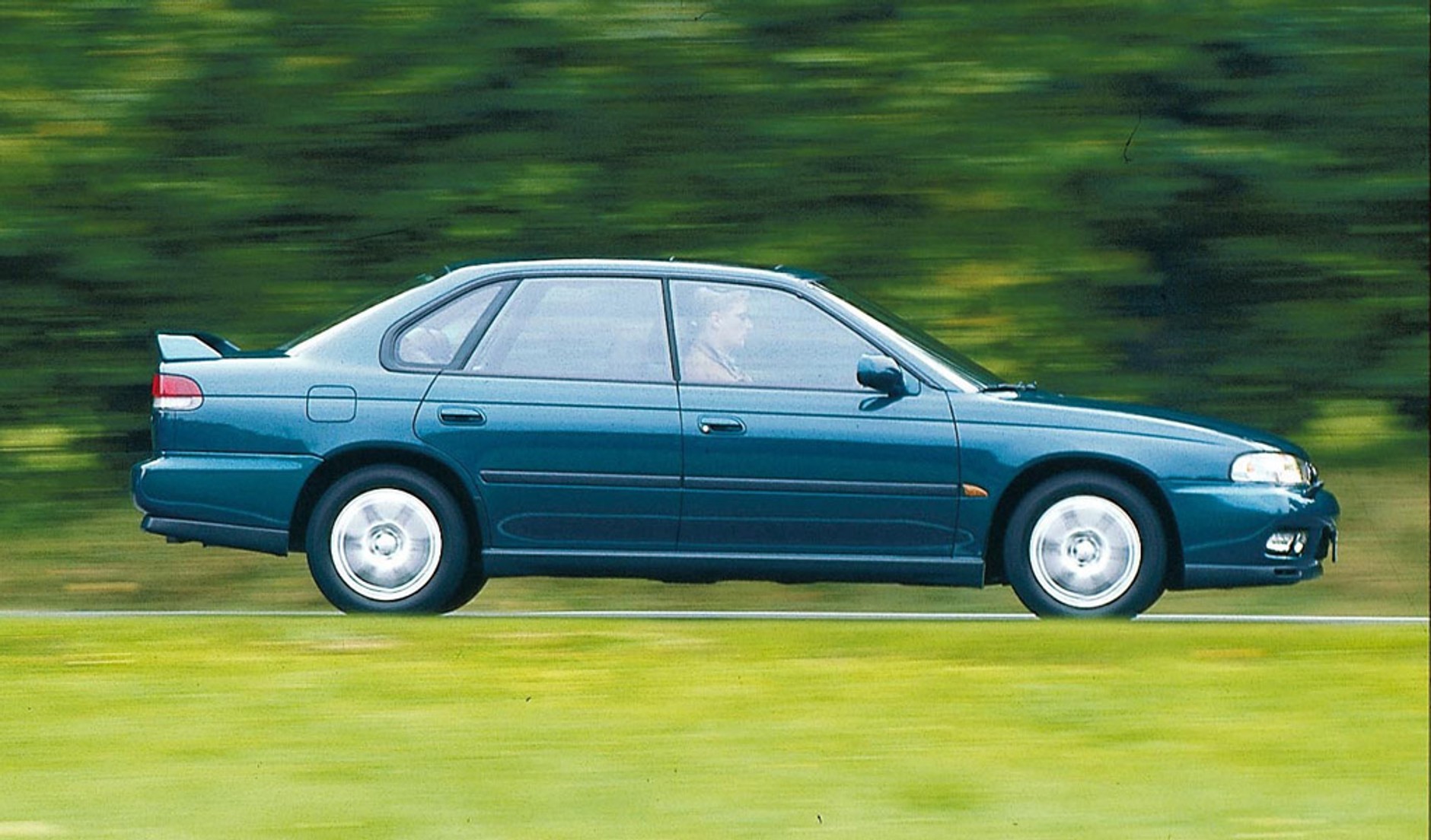 Legendy motoryzacji: oto giganci z końca XX wieku