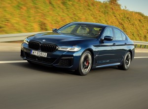 BMW 545e xDrive – połączenie doskonałości?