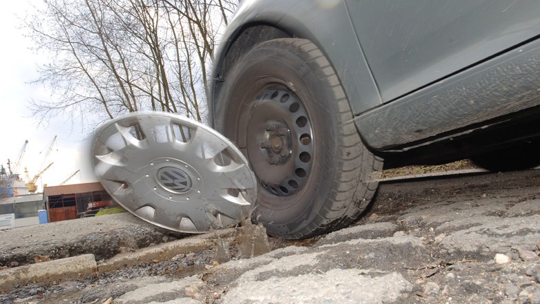 Uwaga! Strzeż się pułapek na drogach!
