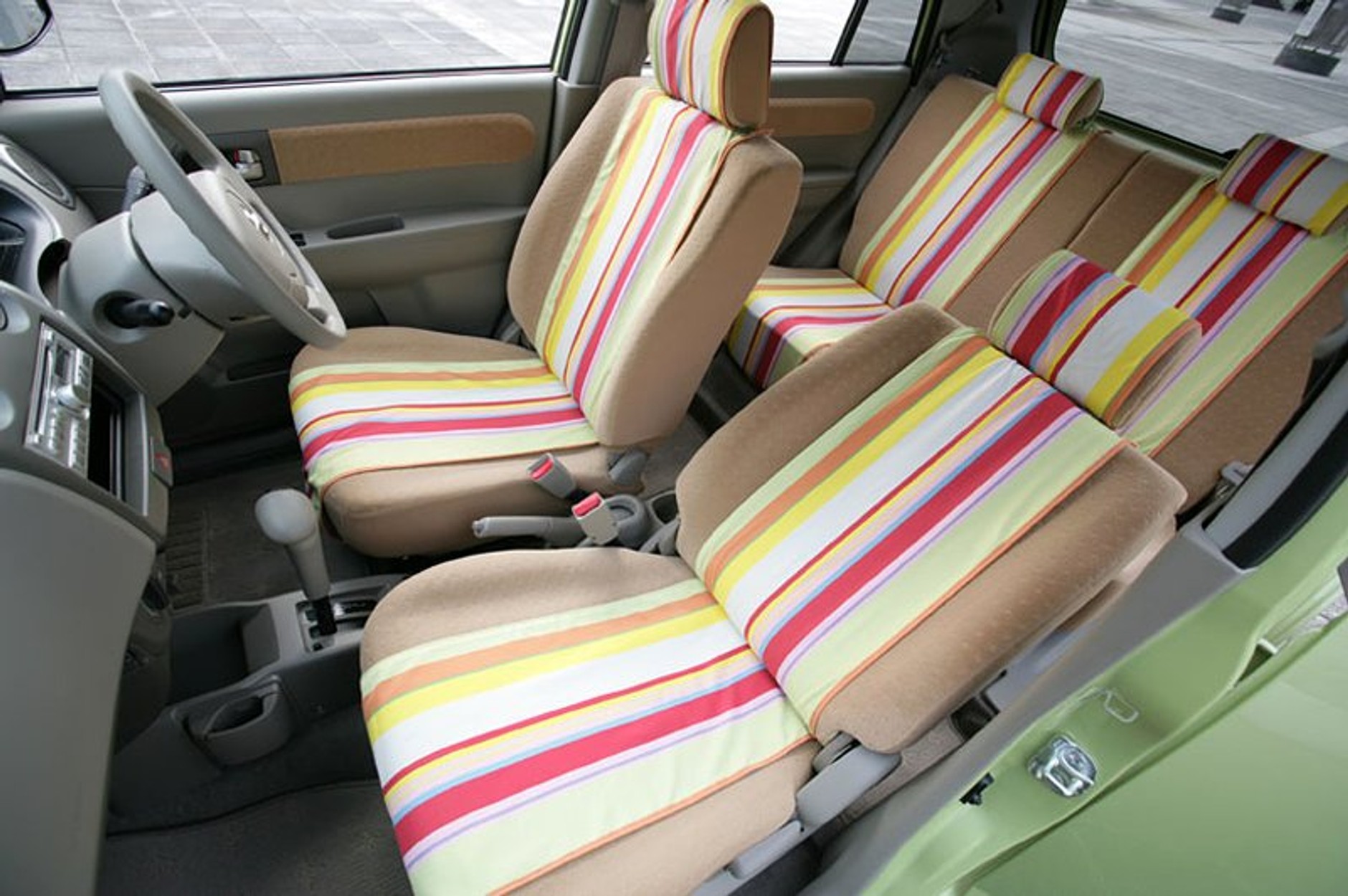 Nissan Pino – kolejny maluch