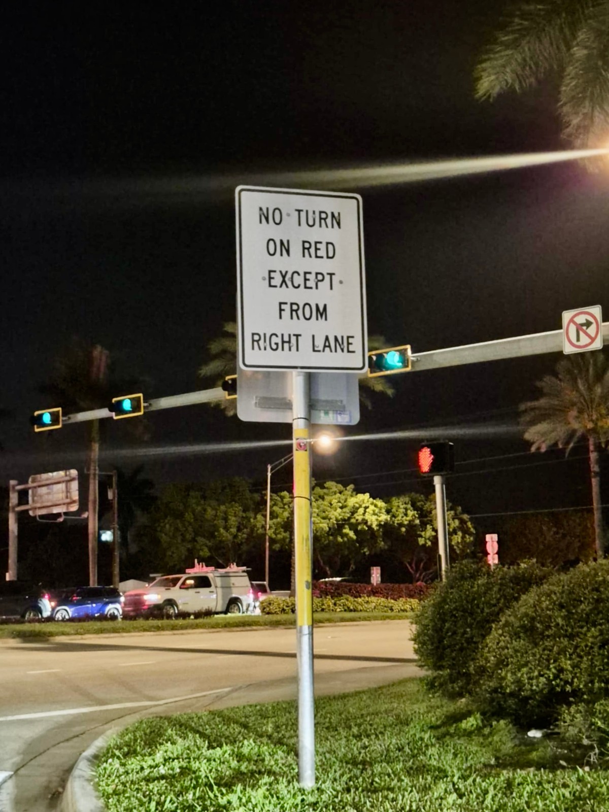 Skręt w prawo na czerwonym świetle w USA