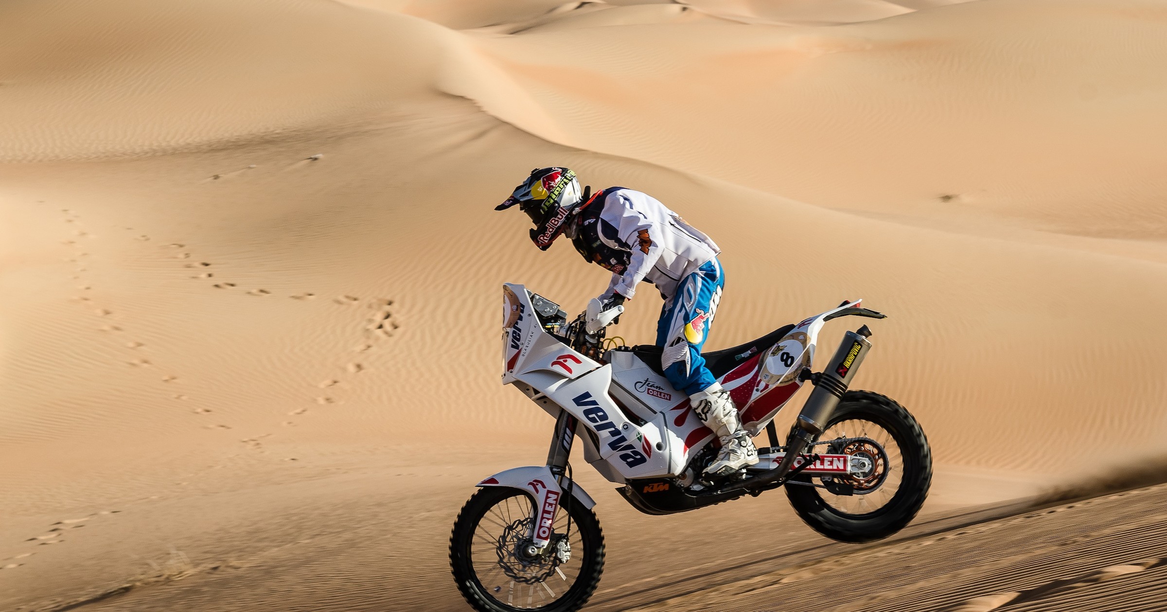 Abu Dhabi Desert Challenge: awans Błażusiaka na pustyni
