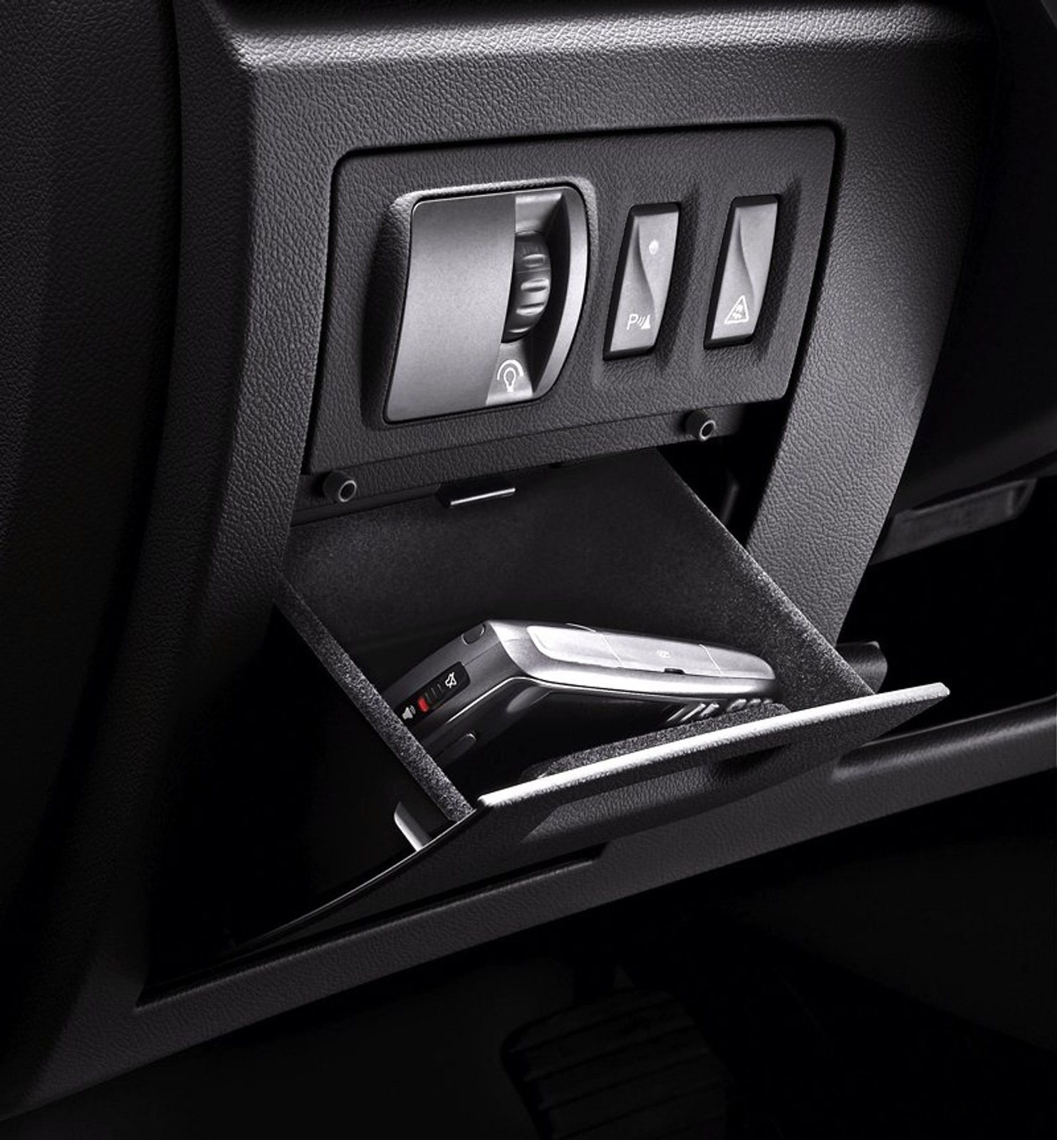 Renault Laguna Coupe – dane techniczne siedmiu wersji silnikowych