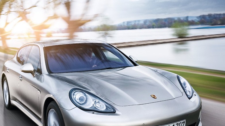 Czy powstanie hybrydowe Porsche Panamera?