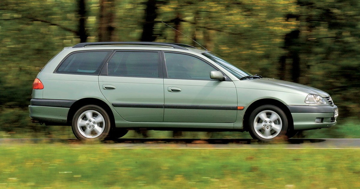 Toyota Avensis - Ma swoje lata, ale trzyma poziom