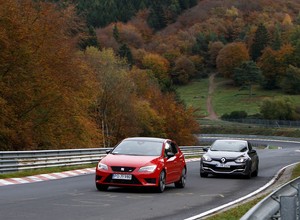 Seat Leon Cupra 280 kontra Renault Mégane R.S. 275 Trophy - który okaże się lepszy na Nurburgringu?