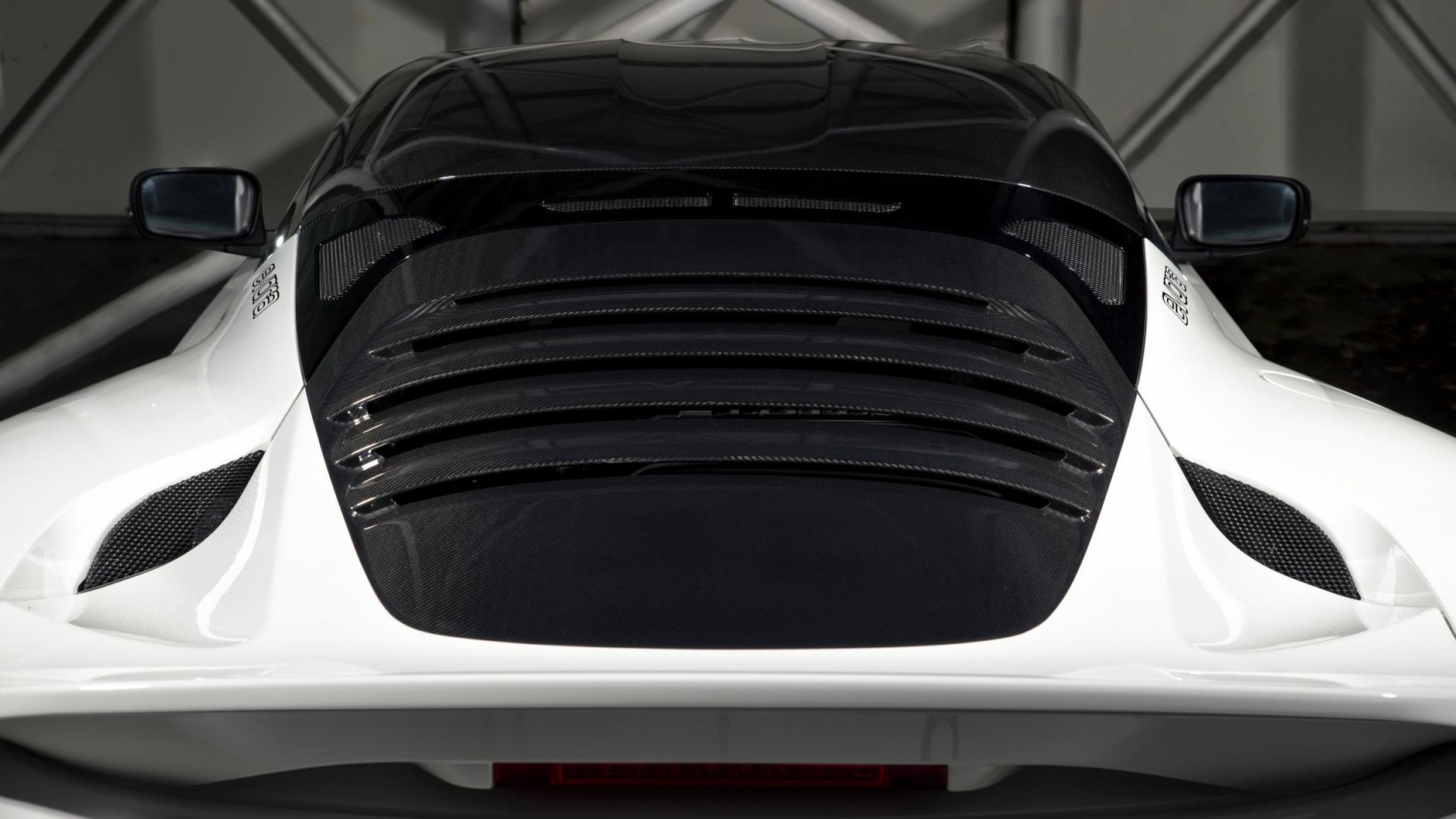 Lotus Evora Sport 410 - na cześć Jamesa Bonda