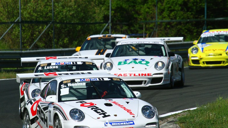 Emocjonujący weekend na torze Poznań