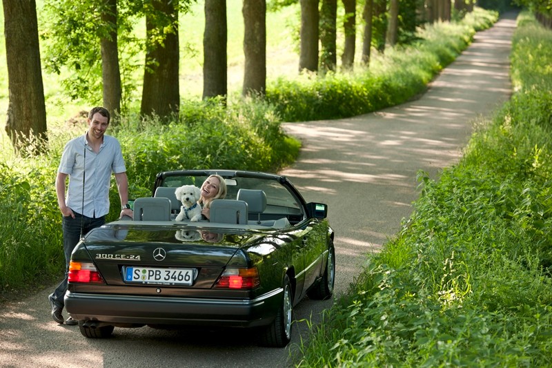 Mercedes W124 Cabrio – z pięknem trzeba obcować