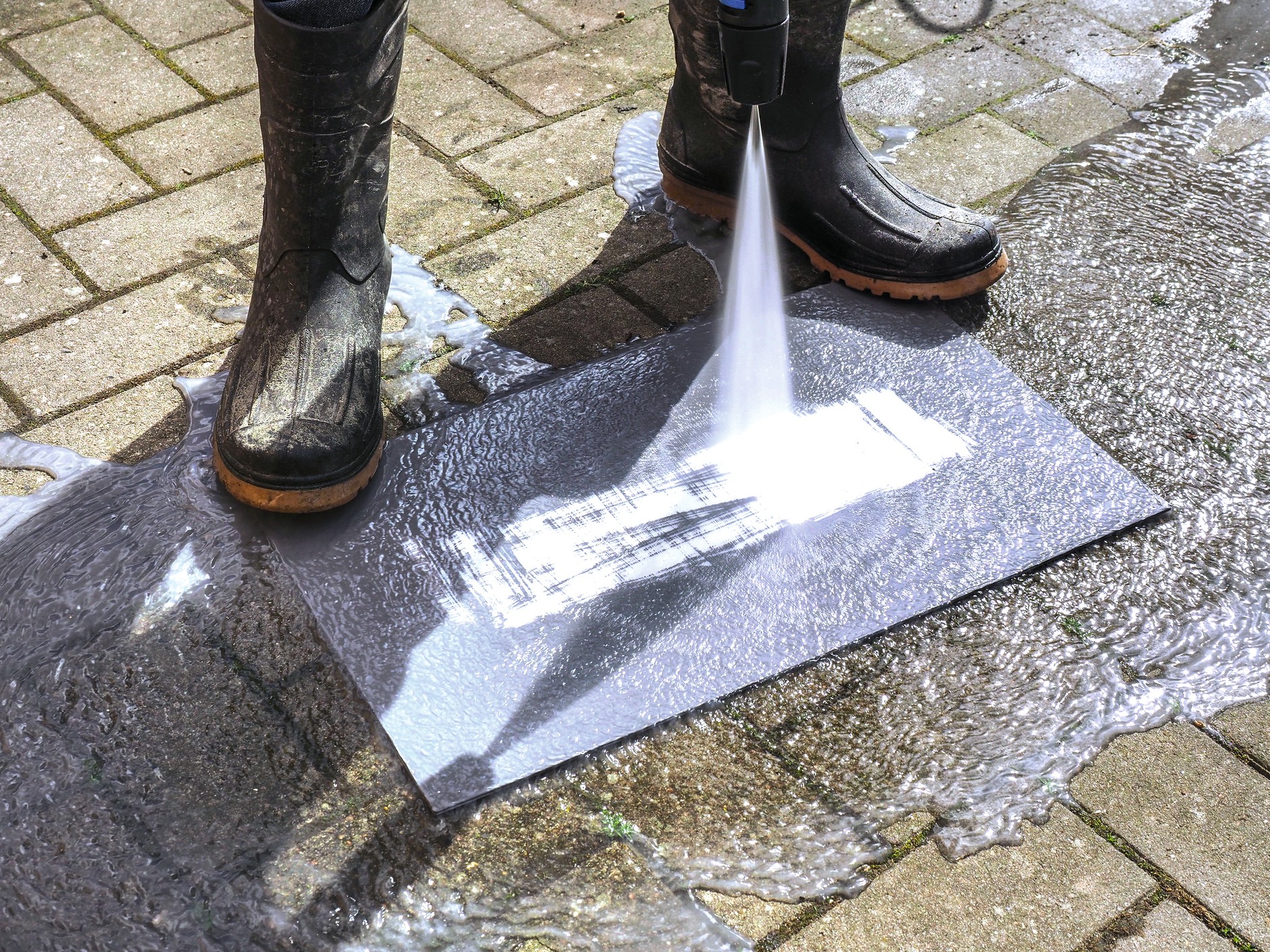 Test amatorskich, markowych myjek ciśnienowych