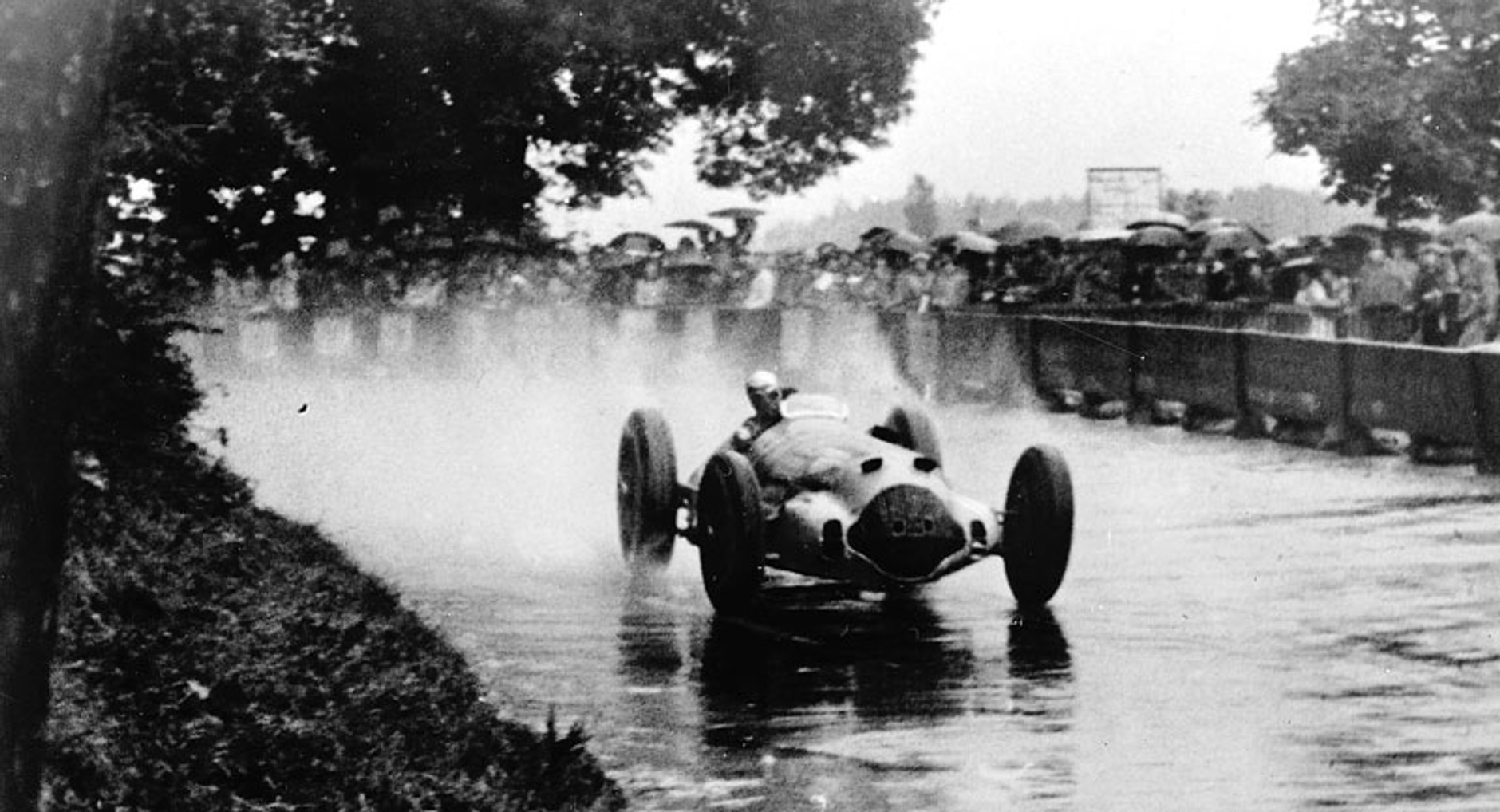 Mercedes-Benz: srebrne strzały w okresie przedwojennym