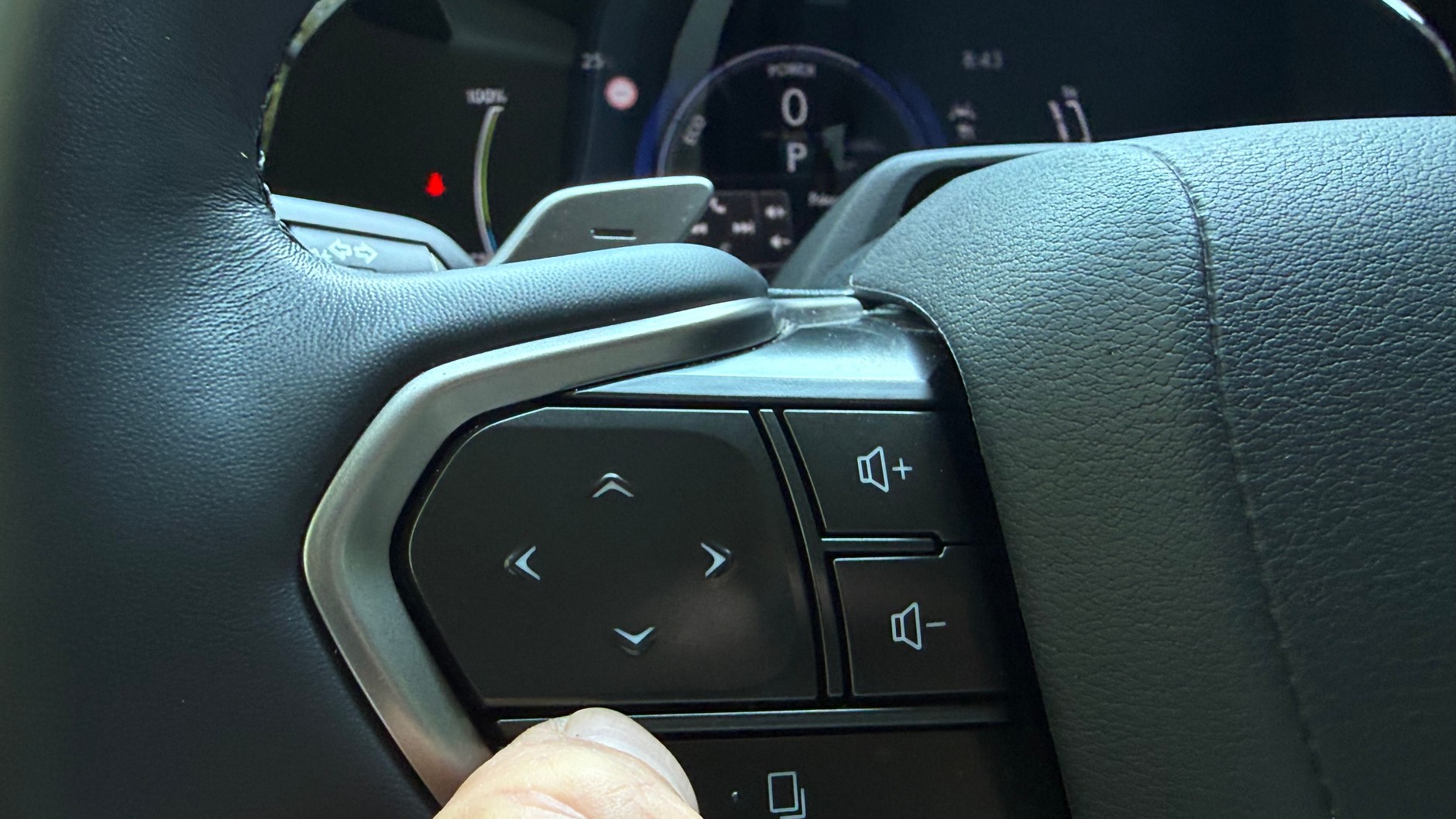 Wnętrze Lexusa NX Omotenashi