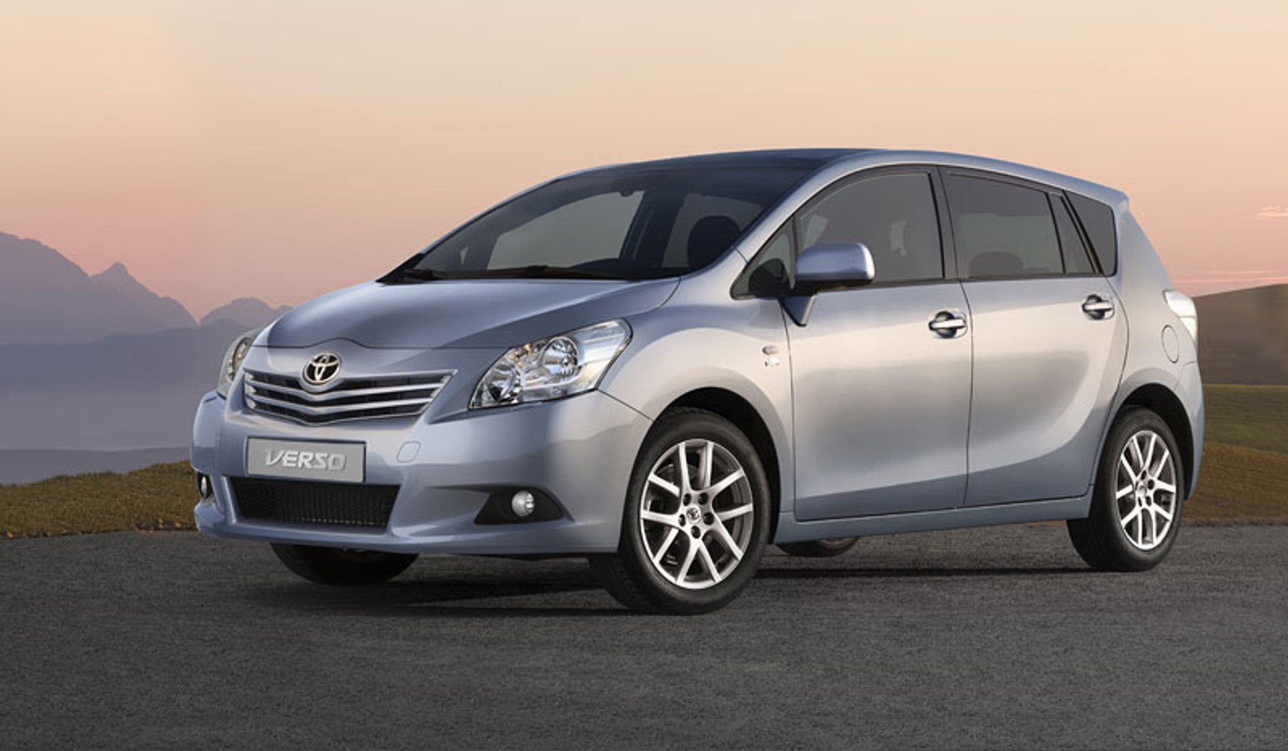Genewa 2009: Toyota Verso – nowe 7-miejscowe MPV