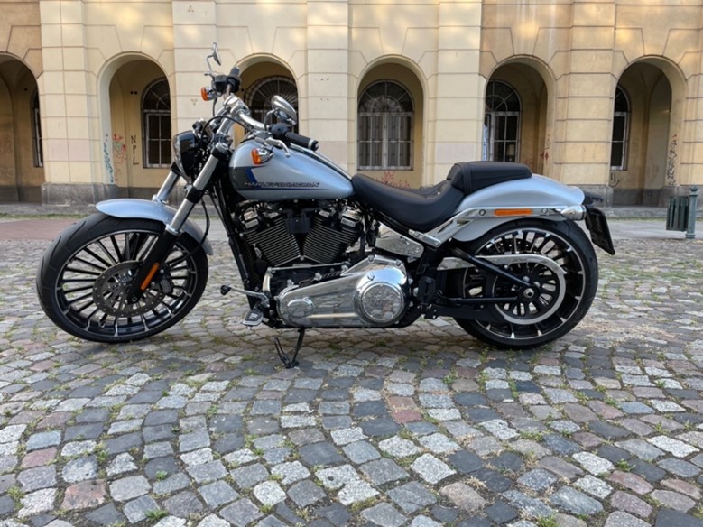 Harley-Davidson Breakout 117