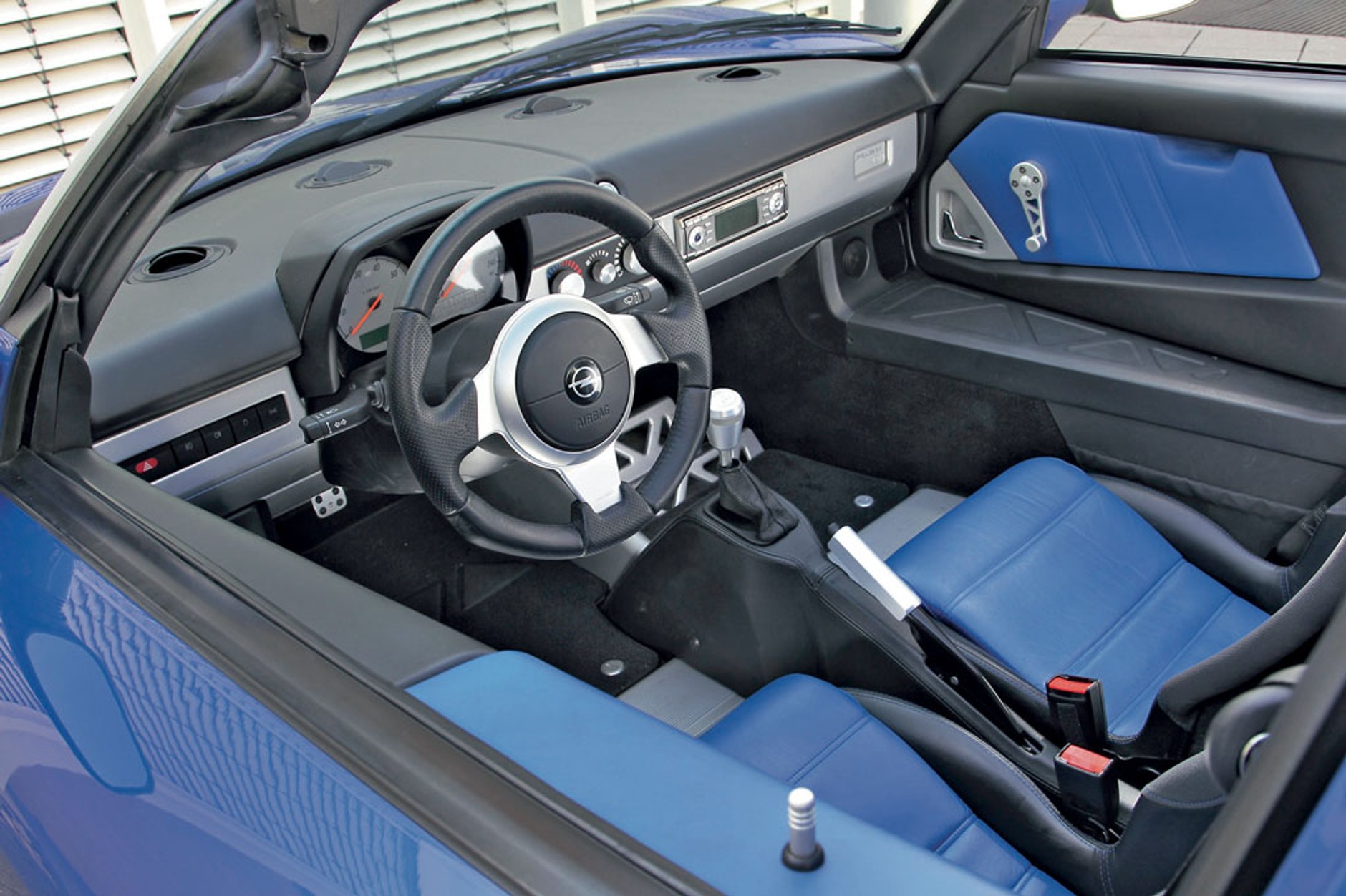 Opel Speedster Turbo - mały, lekki, szalony!