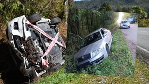 Skoda w rowie, mężczyzna w aucie. Wszystko zwęszył Polon