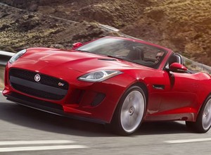 Jaguar F-Type AWD - najważniejsze to nie „popsuć" zalet tylnego napędu
