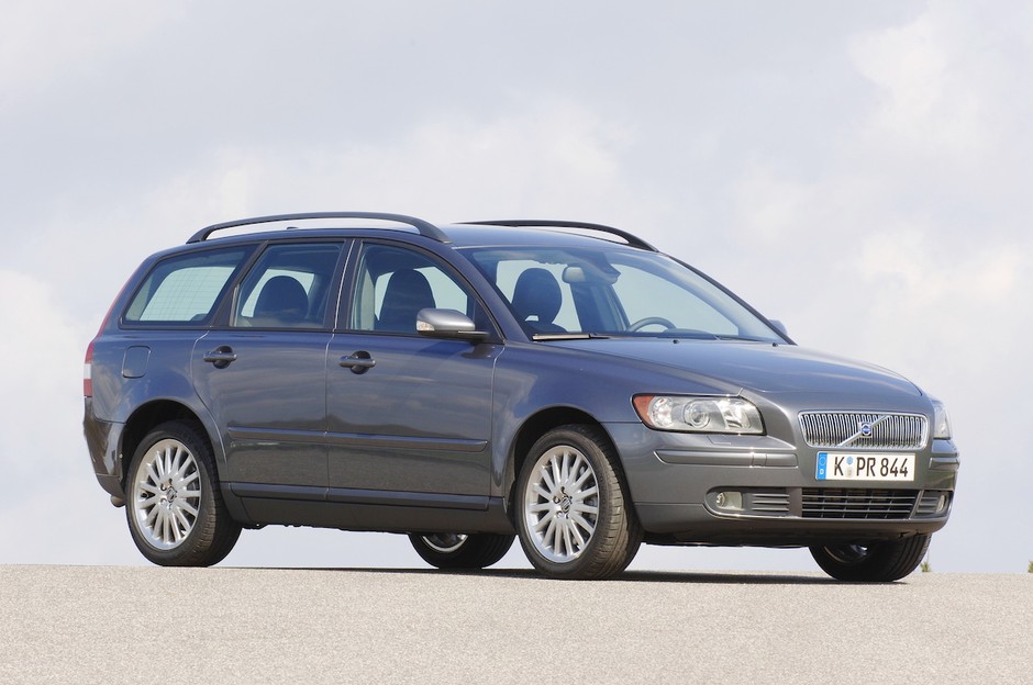 Volvo V50 (2004-12)