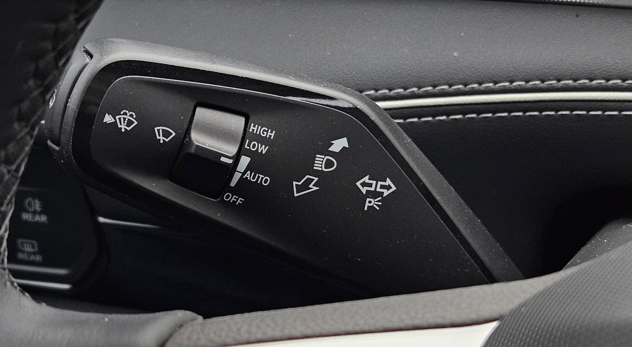 Zimą wyłącz tę funkcję w swoim samochodzie. Może narobić więcej szkód niż pożytku