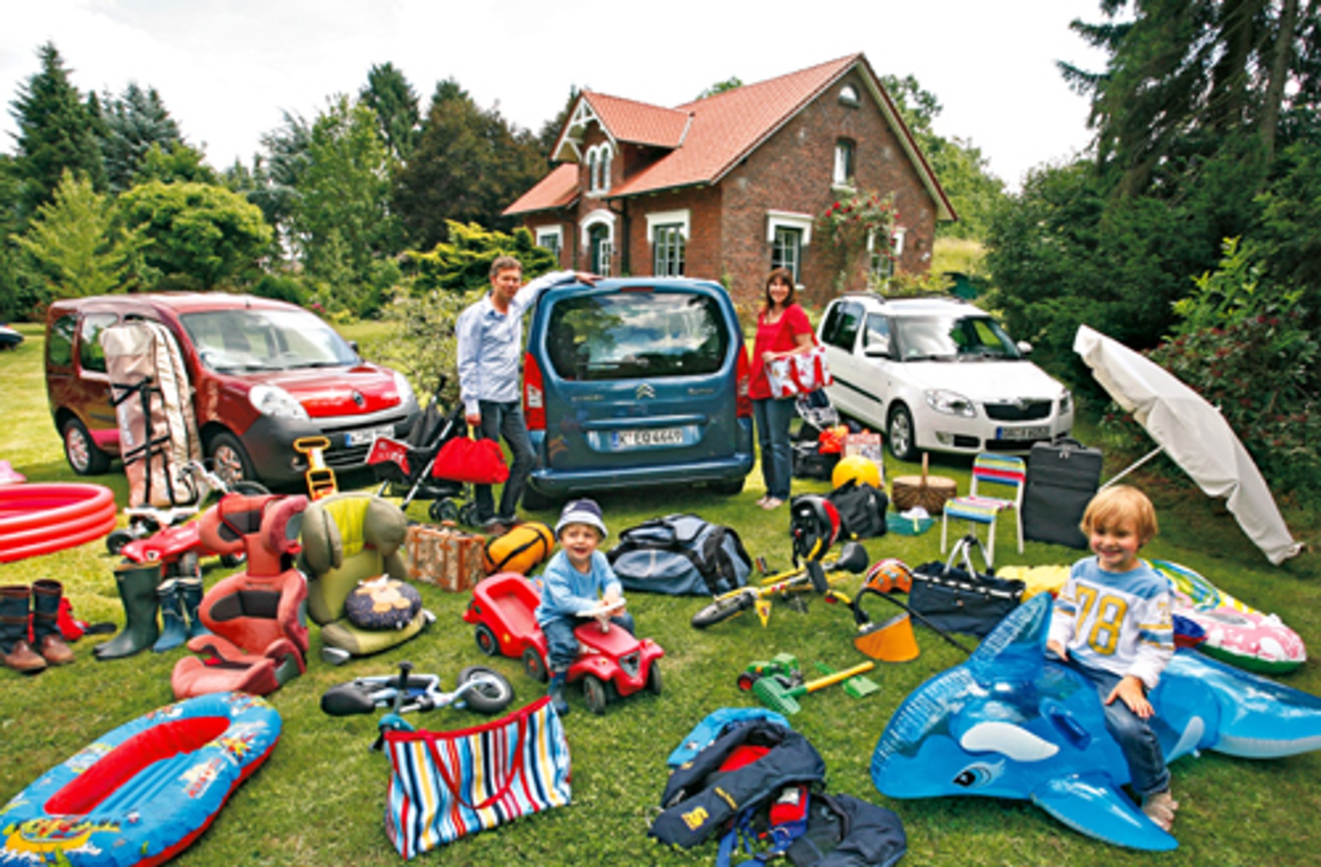 Renault Kangoo, Skoda Roomster i Citroen Berlingo - Którym jechać na wakacje? Test aut wielozadaniowych
