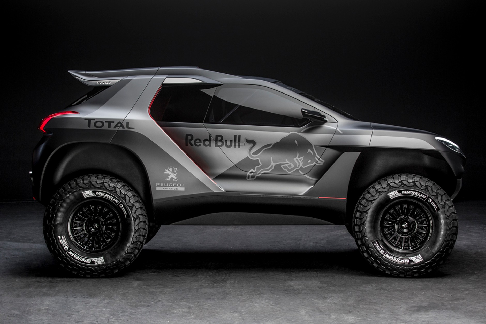 5 Peugeot 2008 DKR