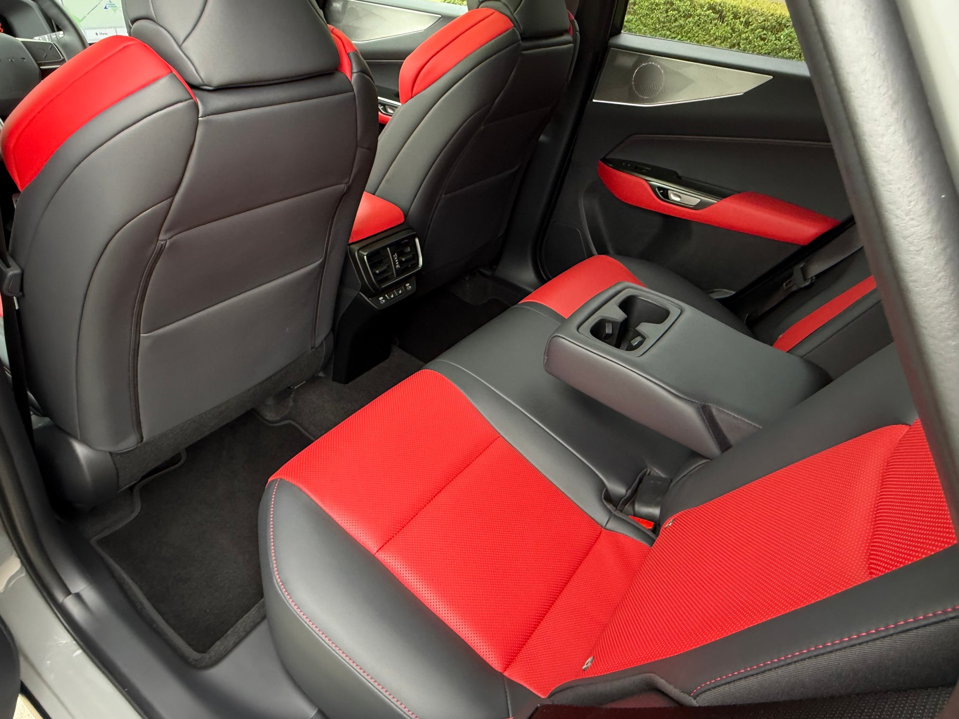 Nowy Lexus NX 2026