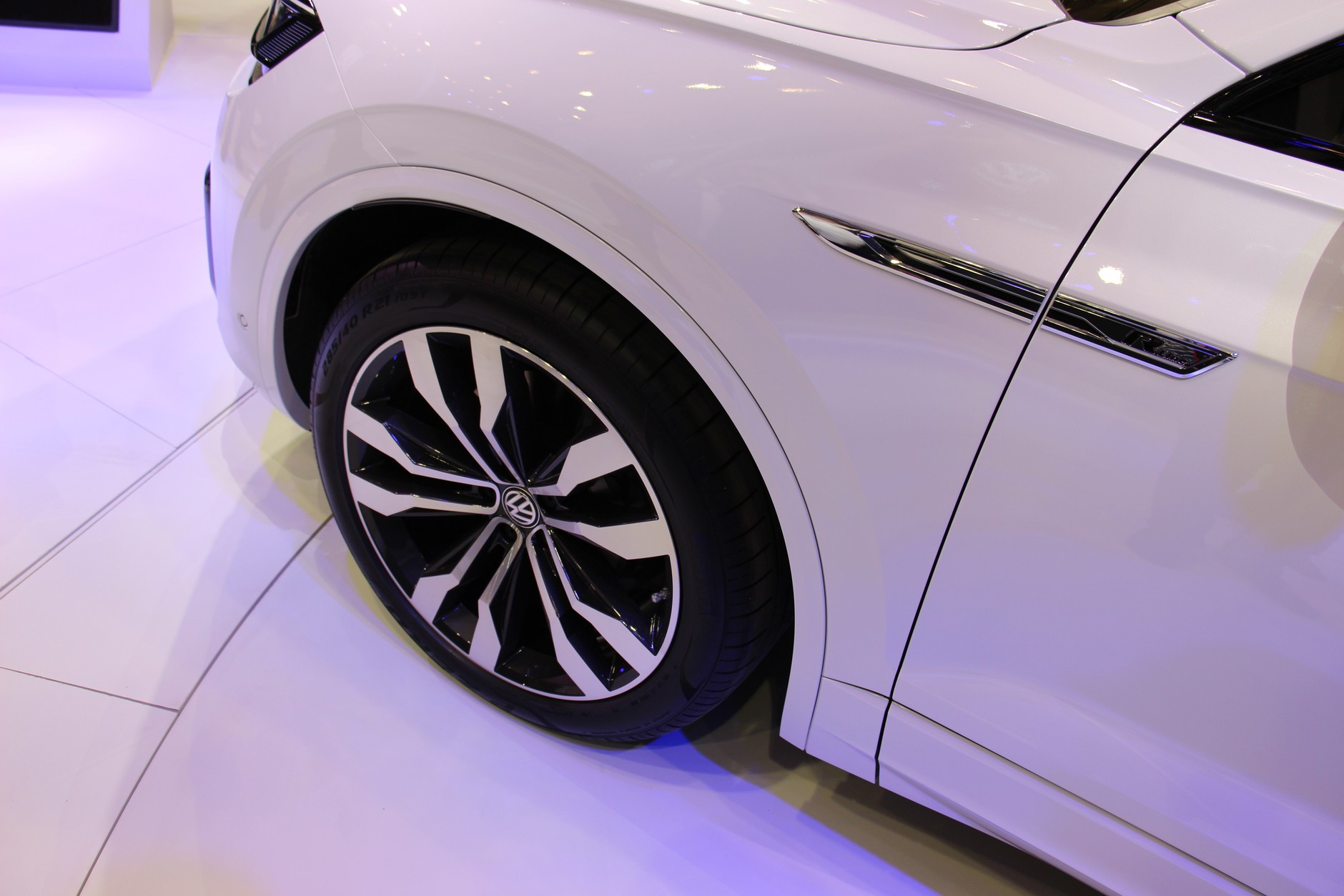 Volkswagen Touareg podczas Poznań Motor Show