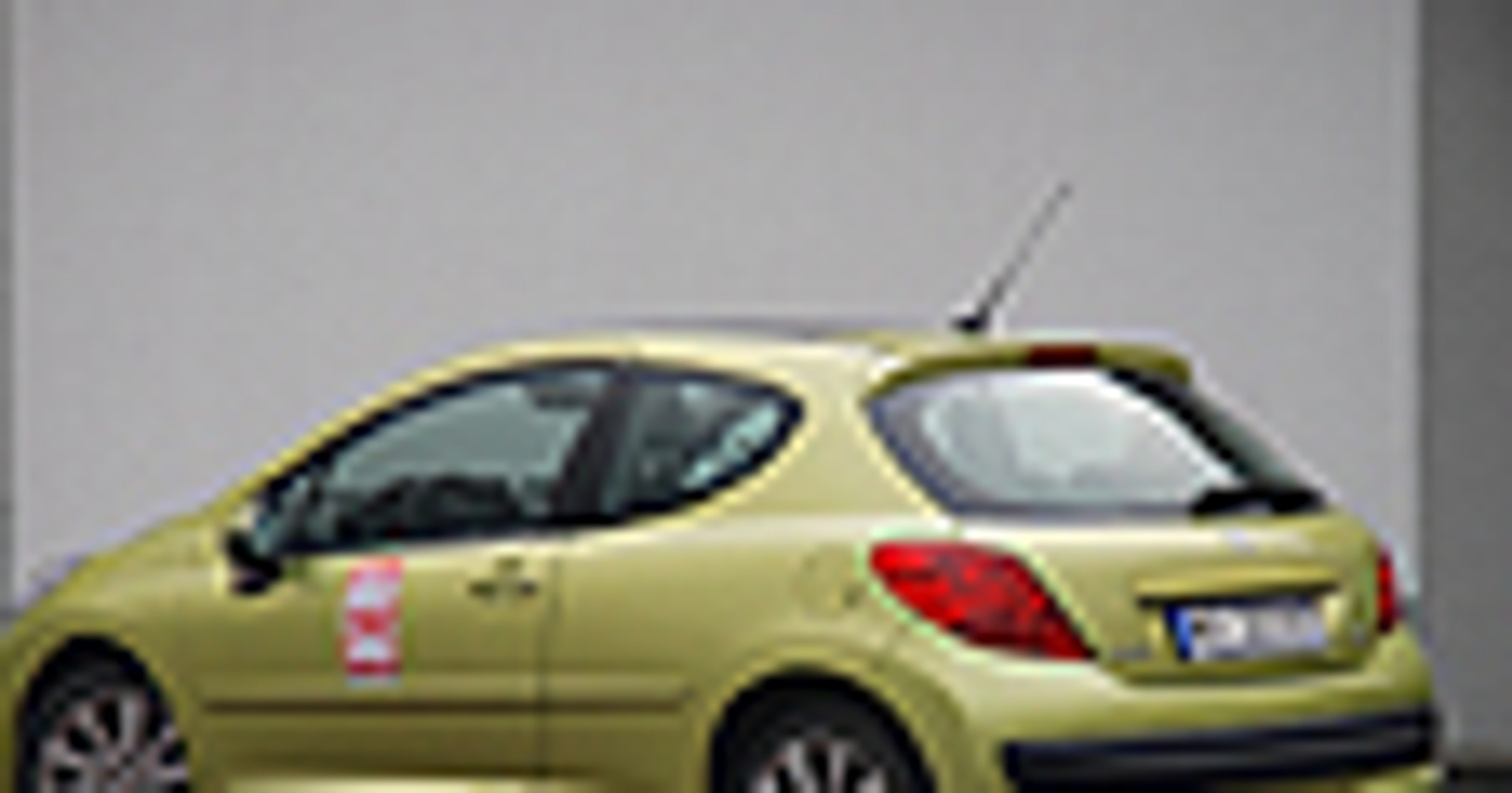 Peugeot 207 1.6 T - Podejrzanie dobry