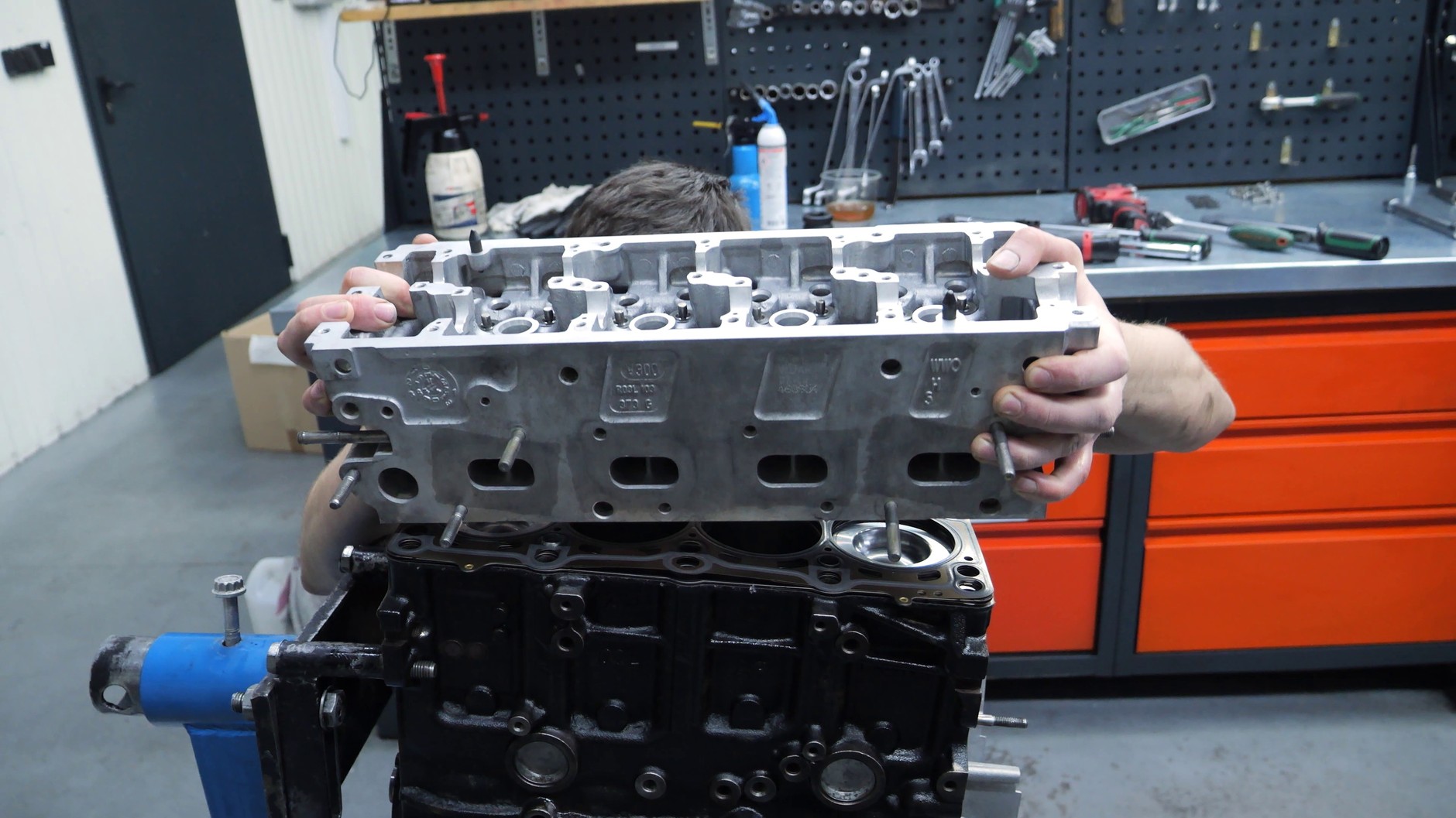 CFC momtaż głowicy