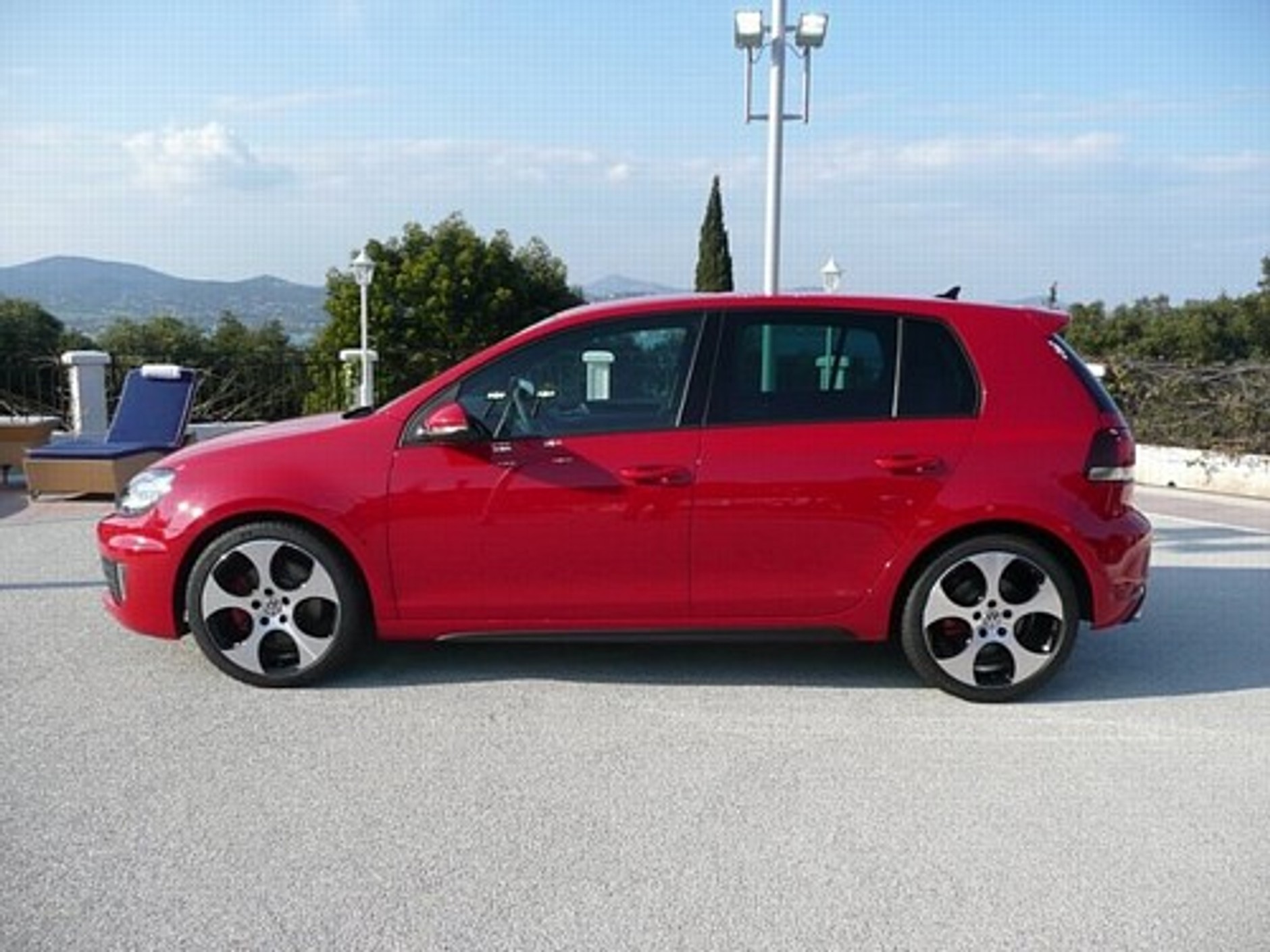 Volkswagen Golf VI: GTI o dwóch obliczach