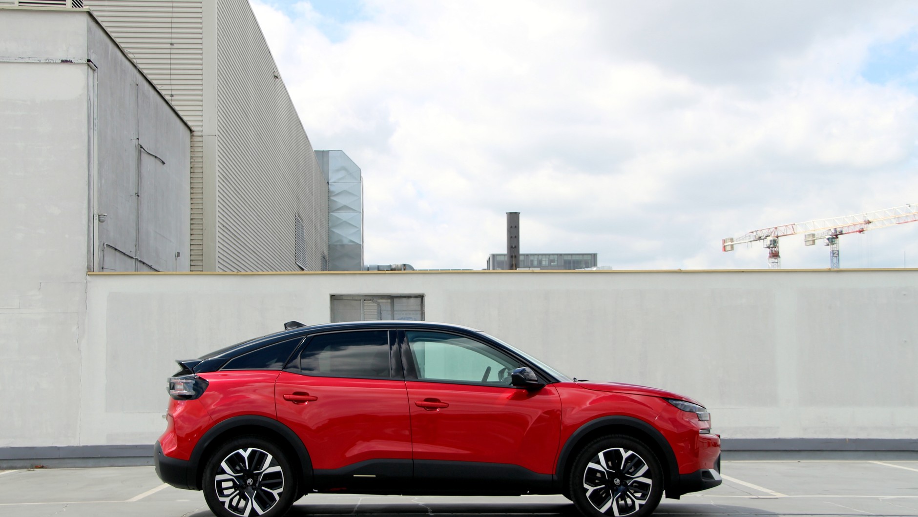 Citroen C4 Hybrid Max